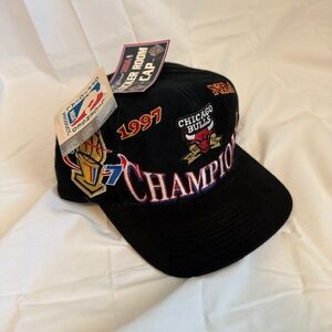 VTG NWT 1997 Chicago Bulls NBA Champions Locker Room Hat RARE Athletic DEADSTOCK